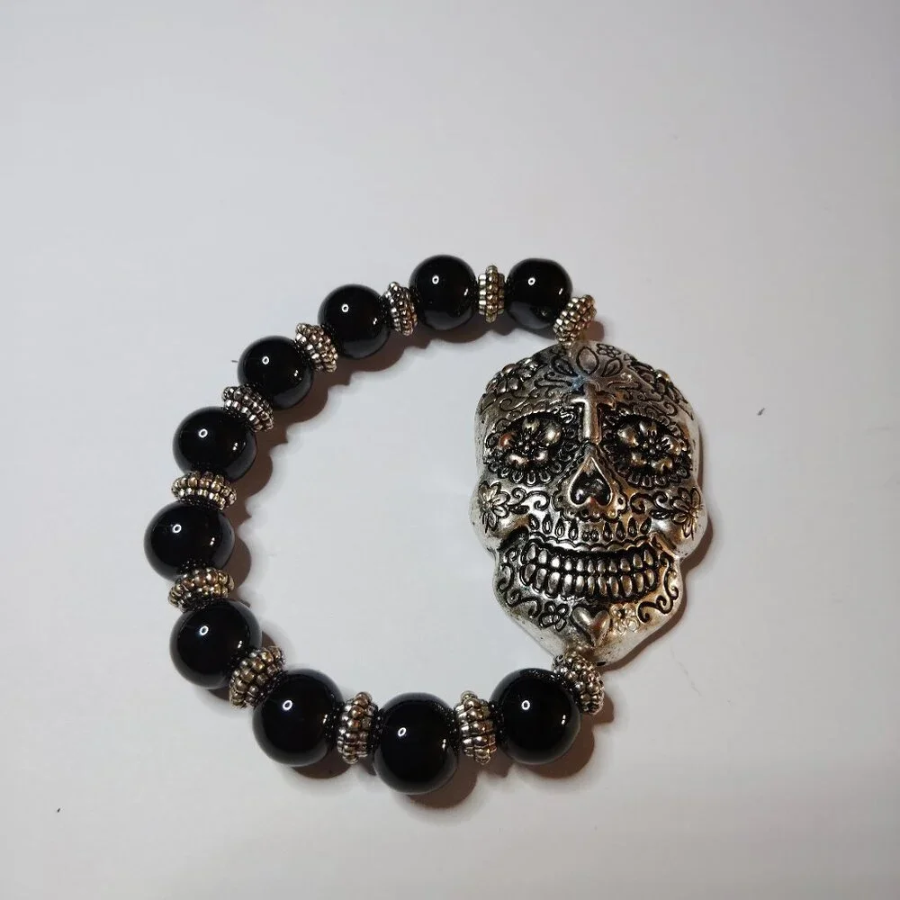 Black Bead Stretch Bracelet with Silver Tone Skull Gothic Punk Style